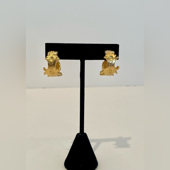 Vintage DVF Gold Clip On Hoop Christmas Gift Festive Earrings - Picture 1 of 6